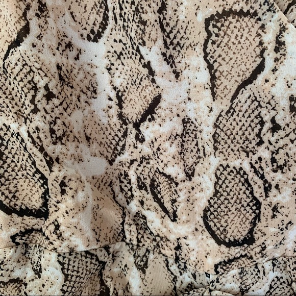 NWT WALTER BAKER TREYTON MINI DRESS | Python, Snakeskin Print | Ruched | SZ 4, 8 - Picture 6 of 8